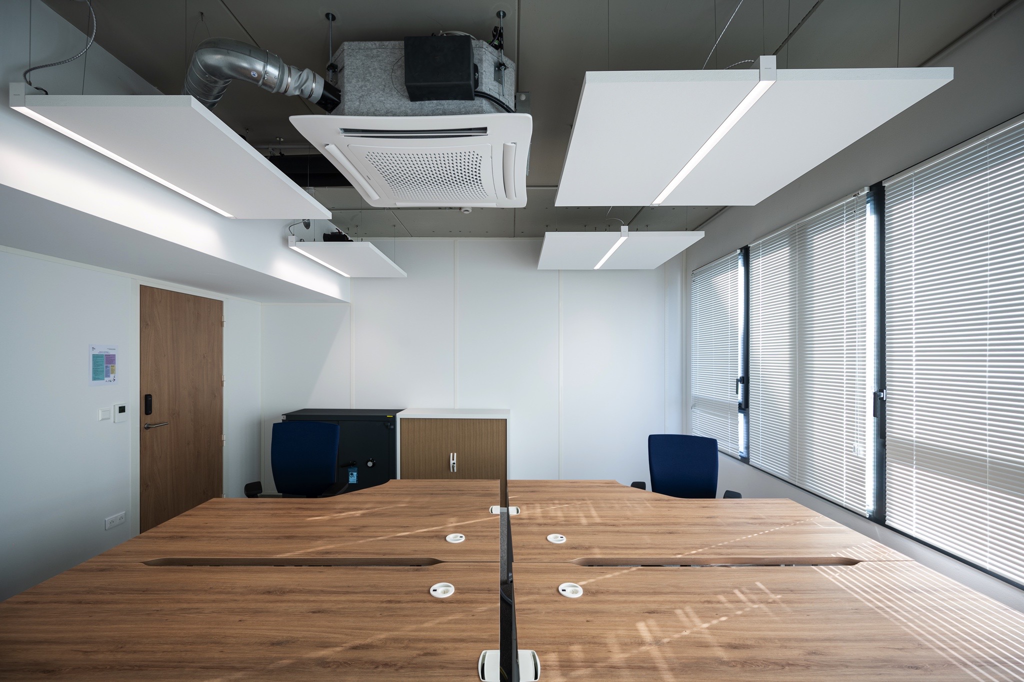 îlots acoustiques suspendus